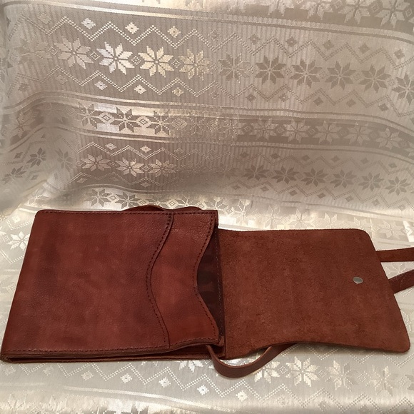 Jewelry In Bloom Messenger Bag  100% Leather Handmade Hand Stitched - Picture 3 of 16